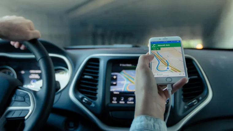 How to Set Your Default Navigation App in CarPlay