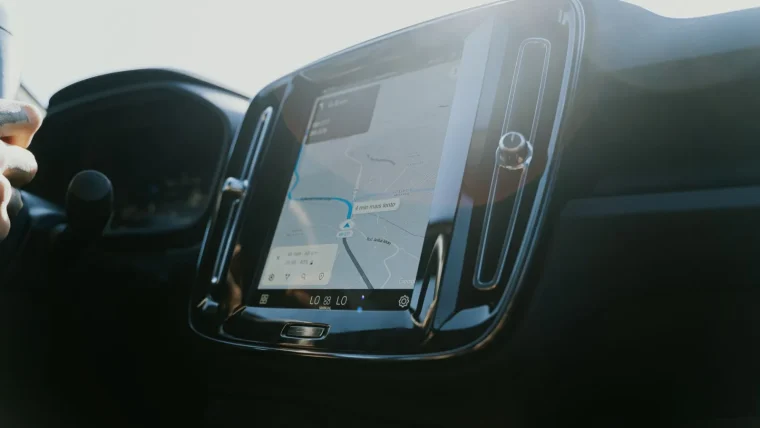 CarPlay Maps Not Loading or Showing Wrong Location
