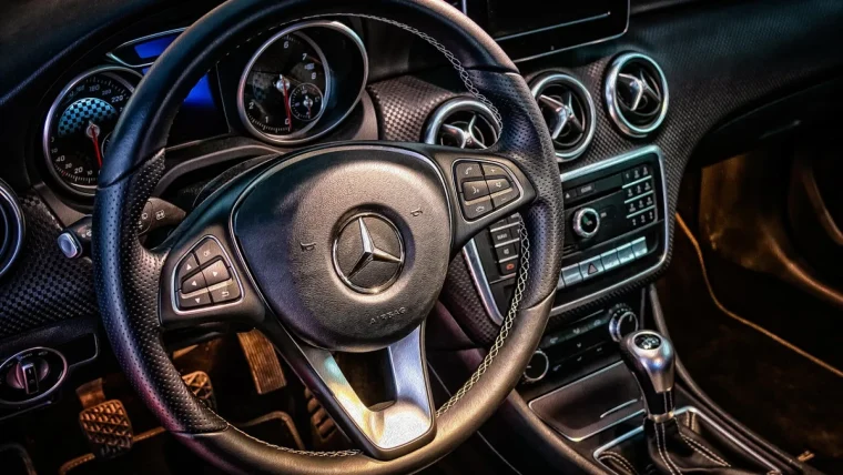 Will a Wireless CarPlay Adapter Work With My Car?