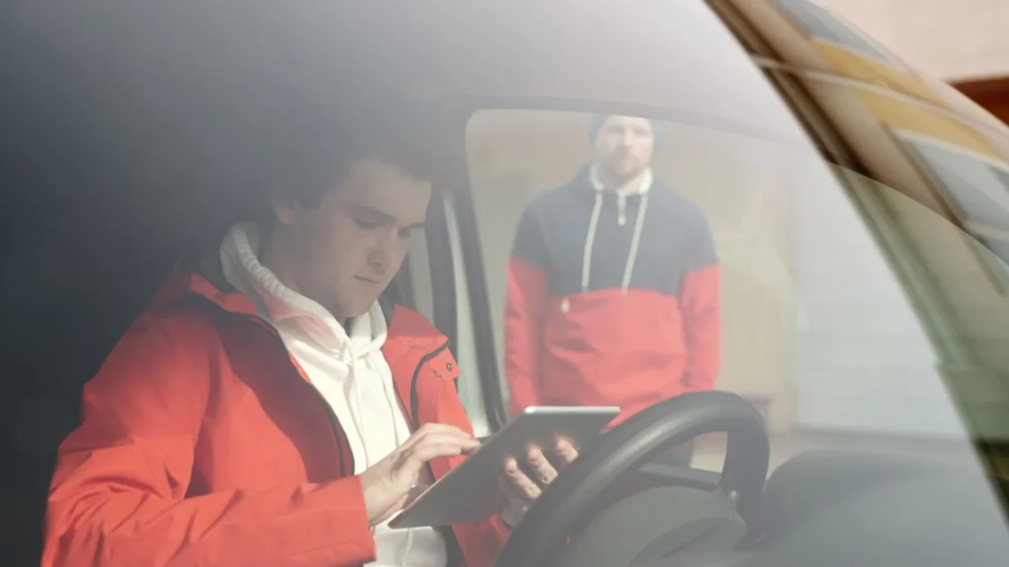 Are portable carplay screens worth it shown in a real car