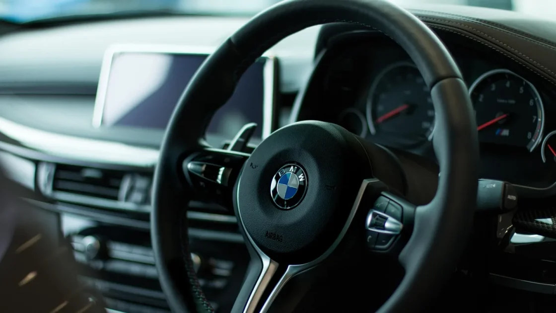 Wireless carplay adapter compatibility shown in a real car